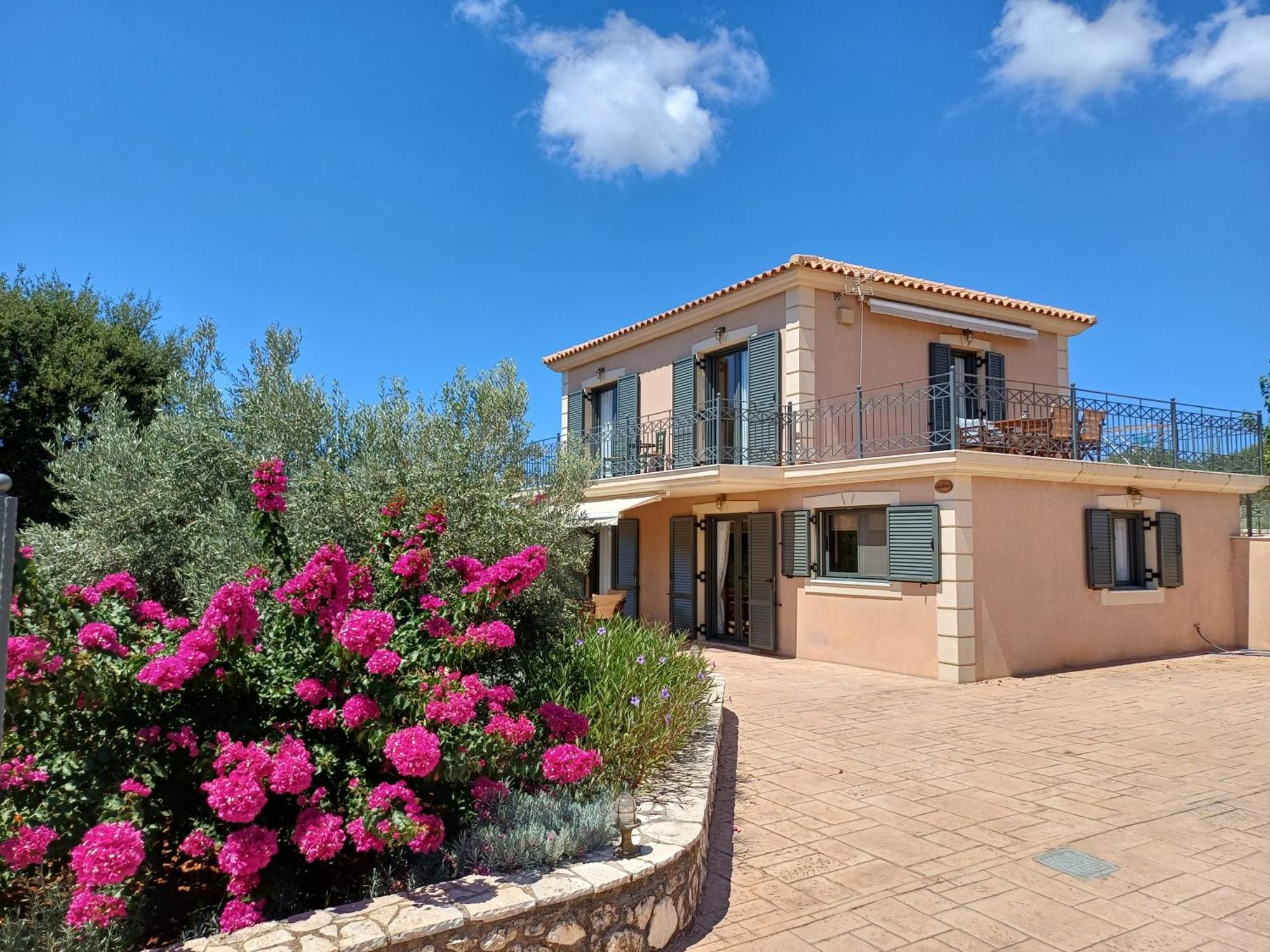 Korallis Villas Karavádhos Екстериор снимка
