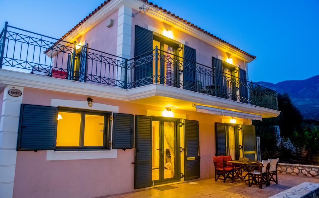 Korallis Villas Karavádhos Екстериор снимка