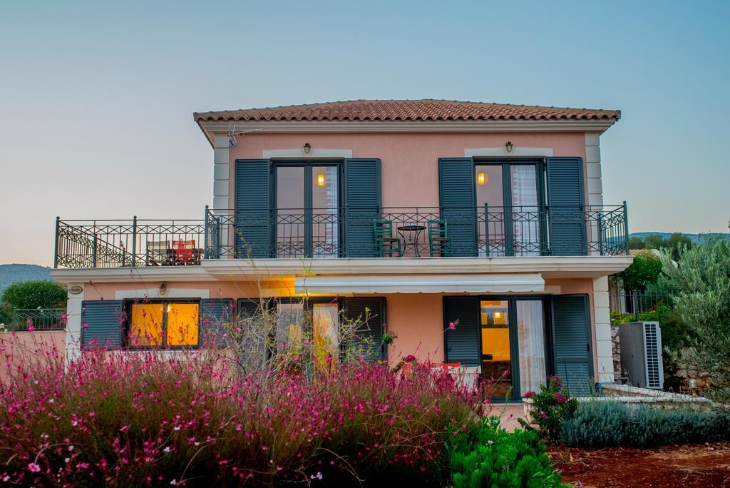 Korallis Villas Karavádhos Екстериор снимка