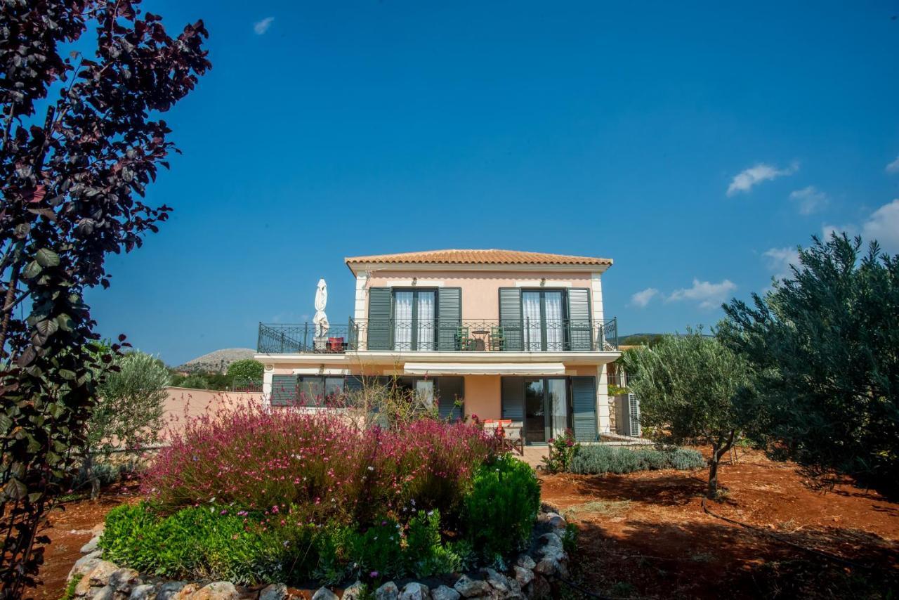 Korallis Villas Karavádhos Екстериор снимка